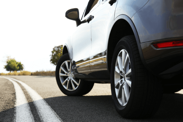 Diferencia entre tenencia y refrendo vehicular Diferencia entre tenencia y refrendo vehicular